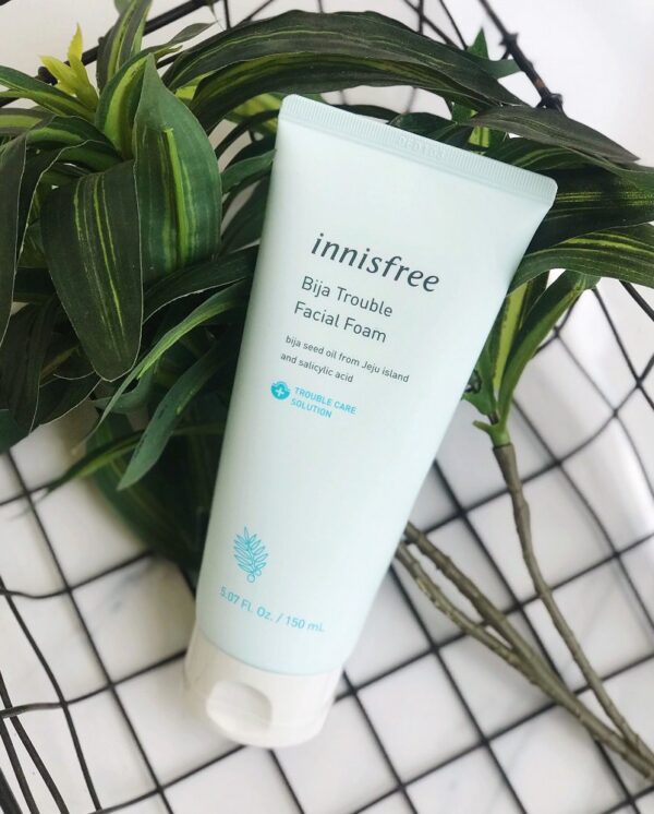 INNISFREE Bija Trouble Facial Foam(150ml) 6