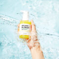 SOME BY MI Bye Bye Blemish Vitatox Brightening Bubble Cleanser (120g) 5